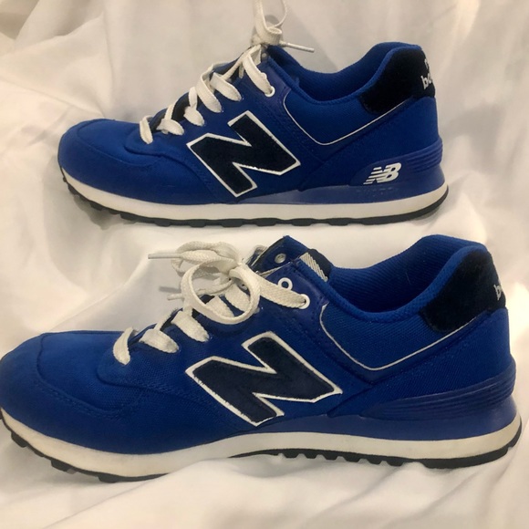 Royal blue new balance 574 size 9 - Picture 4 of 5